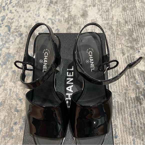 Chanel Patent Calfskin Sandal - size 36 - Picture 7 of 8